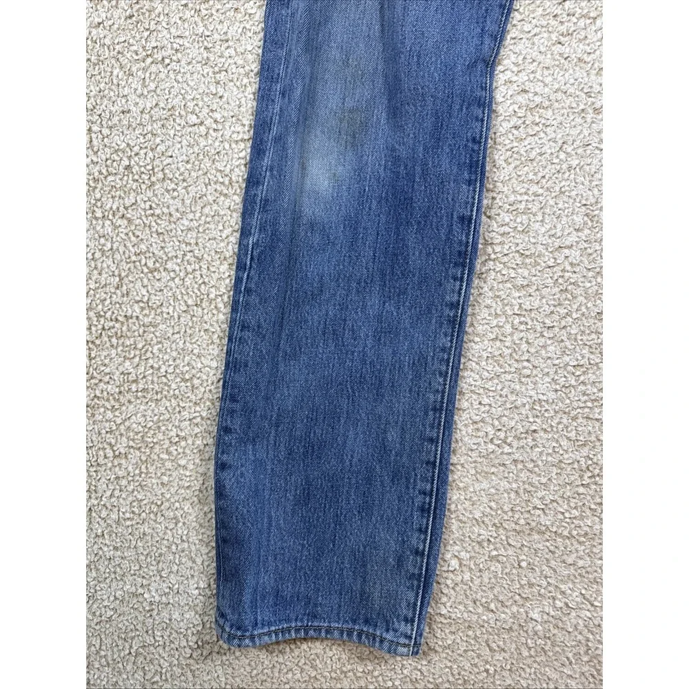 Levis 501 Original Fit BUTTON FLY Jeans Men 32x32 Medium Wash Blue Straight Leg